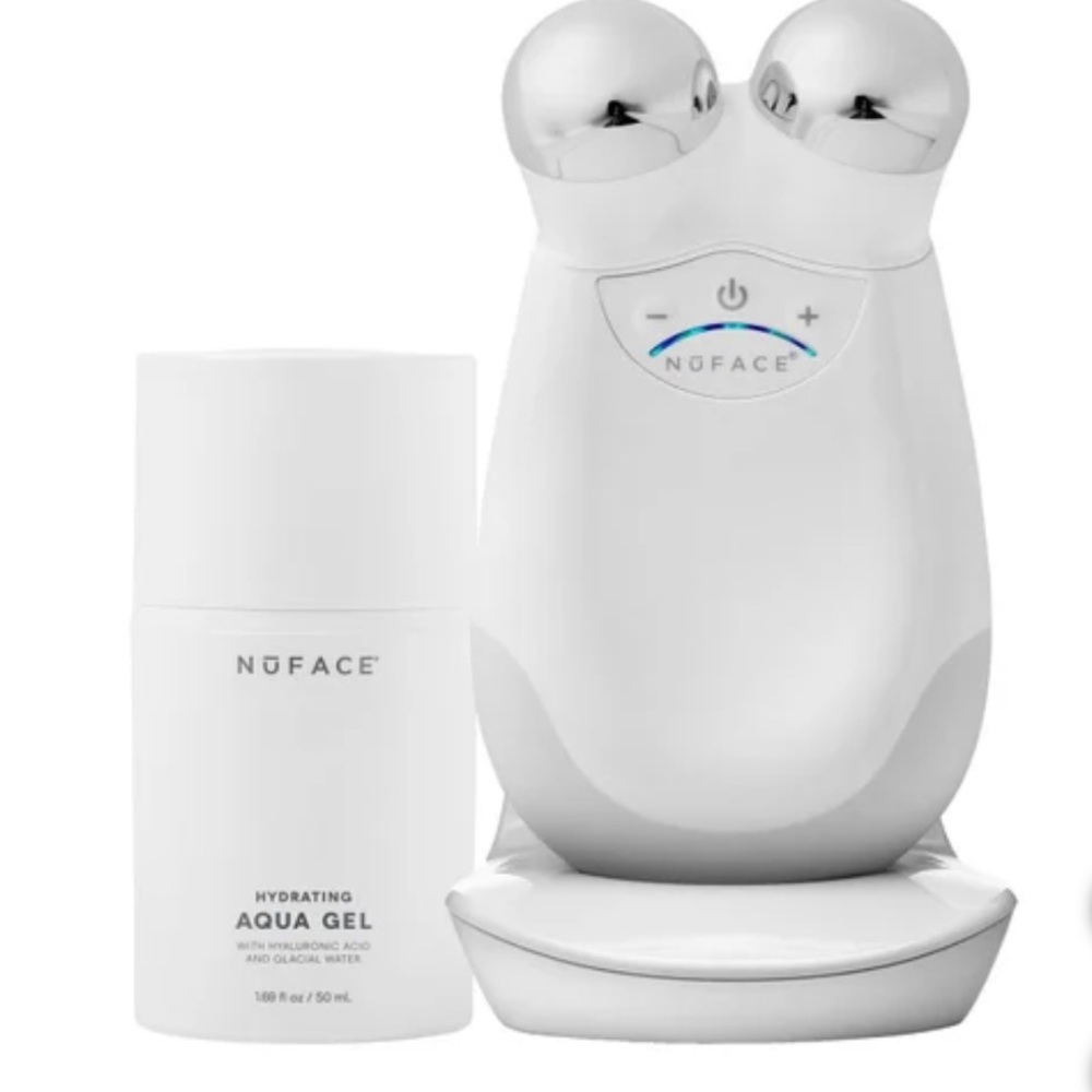 NuFACE Facial Toning Device with Aqua Gel